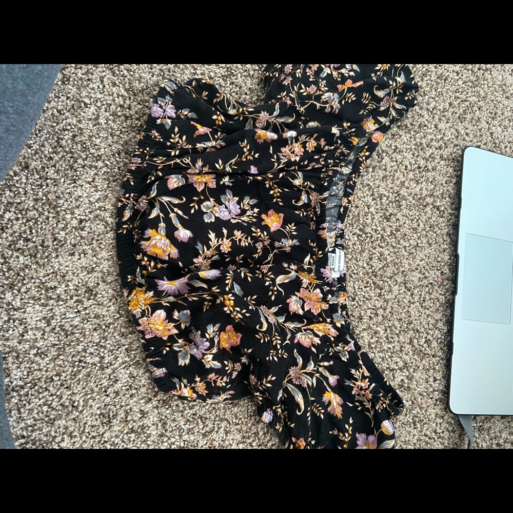 American eagle cropped top
